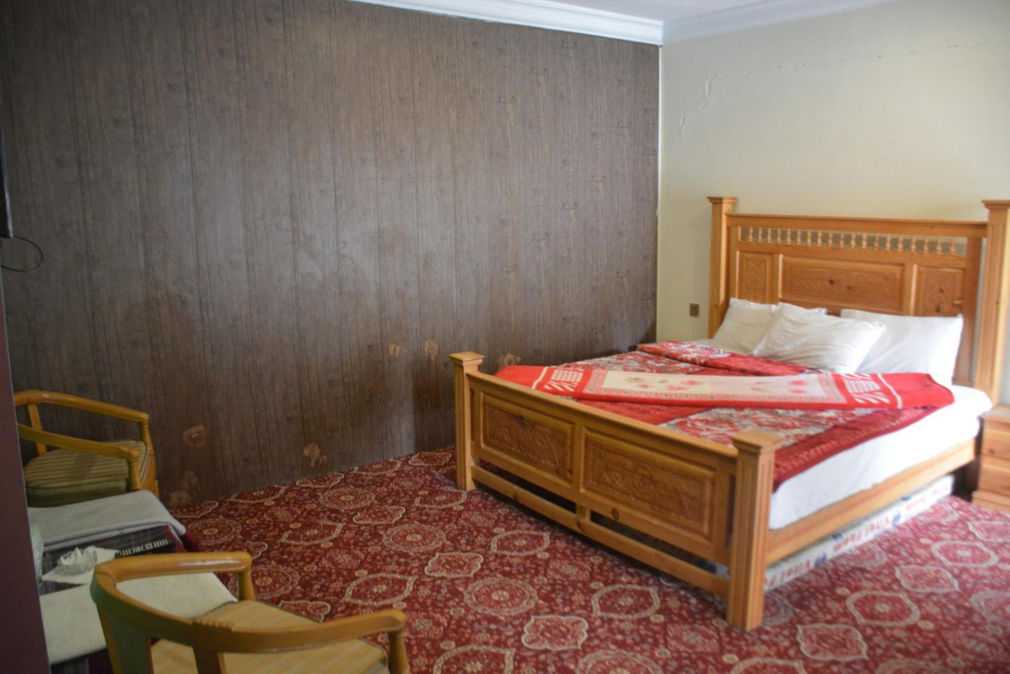 Hotel Pine Hills, Naran Exterior photo